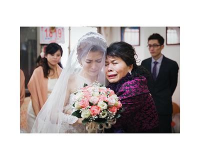 紀實攝影創作－婚禮中父母親情感表達的瞬間-15