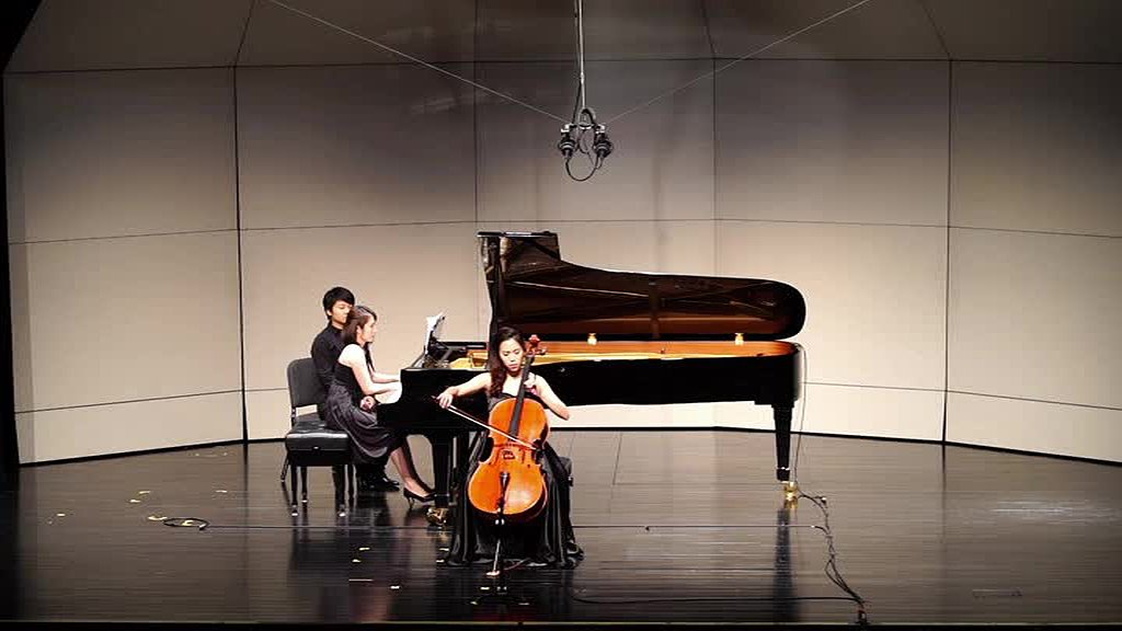 江瑜庭大提琴演奏會含輔助資料演奏會錄音、樂曲解說及室內樂演奏會錄音的封面圖