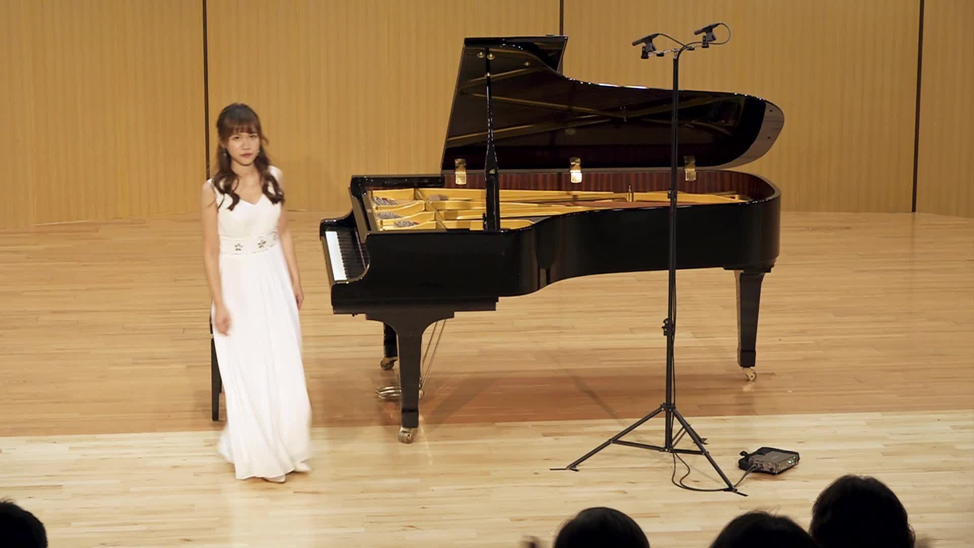 王品雯鋼琴獨奏會-03 Claude Debussy Reflets dans l Eau from Images I