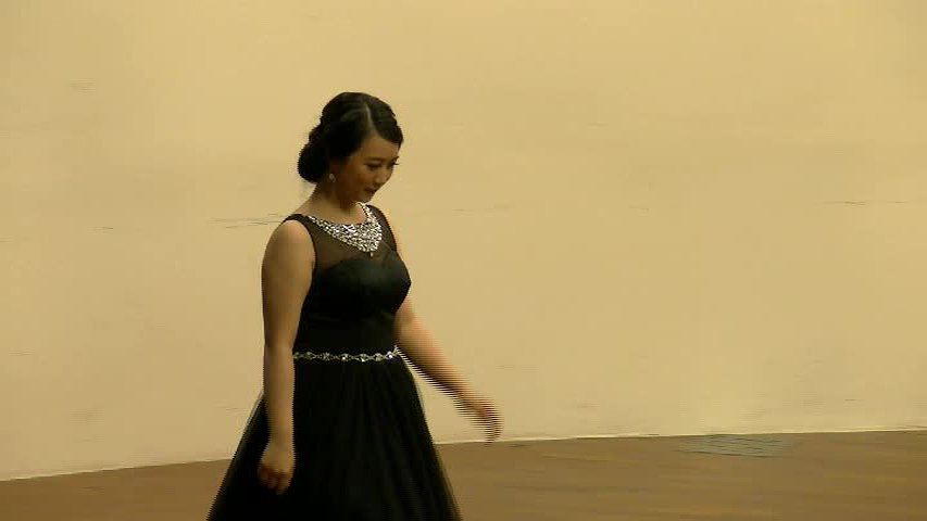 梅諾悌聲樂作品之探討與研究－以《靈媒》兩首詠唱調與《遙遠的歌曲》三首歌曲為例