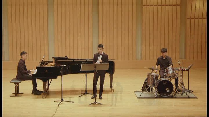The Analysis and Interpretation of Sonatina for Clarinet and Piano by Joseph Horovitz/Graduation Concerto's Cover