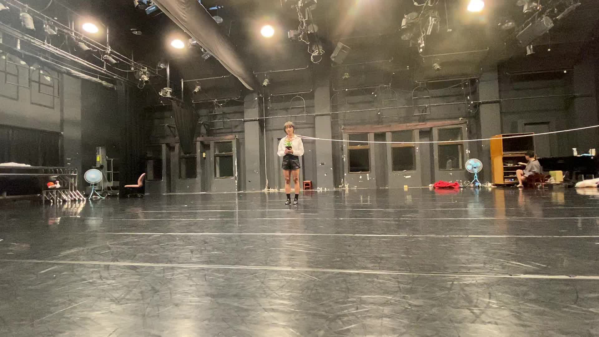 群舞《花神咖啡館》