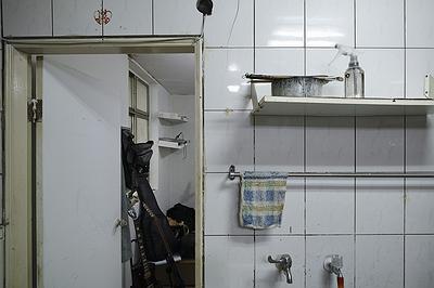 附錄五-山珍海味工作室攝影-《廚房看向劉子齊工作間》