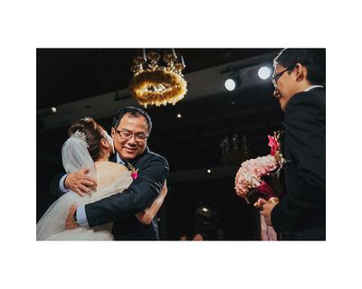 紀實攝影創作－婚禮中父母親情感表達的瞬間-13