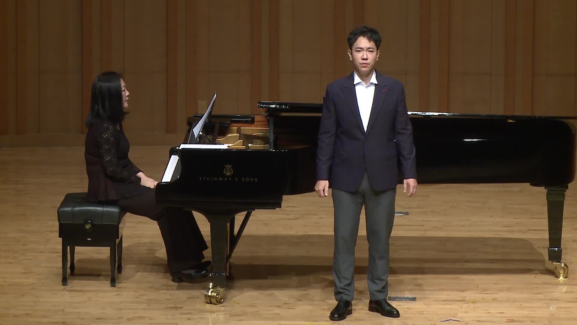 芬濟以莎士比亞詩選譜寫之組曲 《讓我們獻上花環》之樂曲分析與詮釋-17