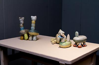 嬉戲－林盼妮陶藝創作論述-作品4