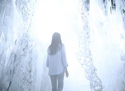 〈流變空間〉，2022，兩界特性：物質界／非物質界，一種超時空邊界與超感官的經驗