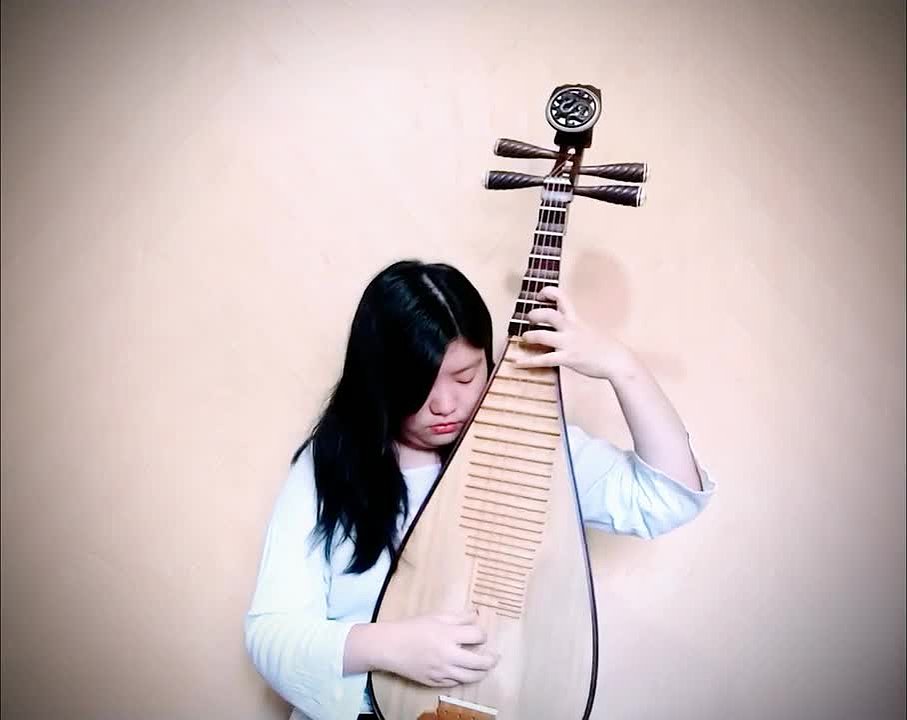 An Analysis and Interpretation of Elements in Pipa Composition——Exemplified by Pang Yi Lee’s “Bi Chi Er” ,“Kazakh Suite” and “Pomegranate”'s Cover