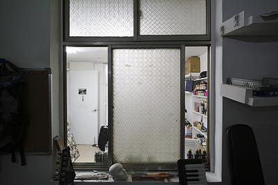附錄五-山珍海味工作室攝影-《劉子齊工作間看向高登輝房間》