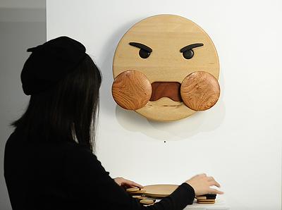 轉・動 心世界—黃亞婷木材工藝創作論述-怒 操作截圖02