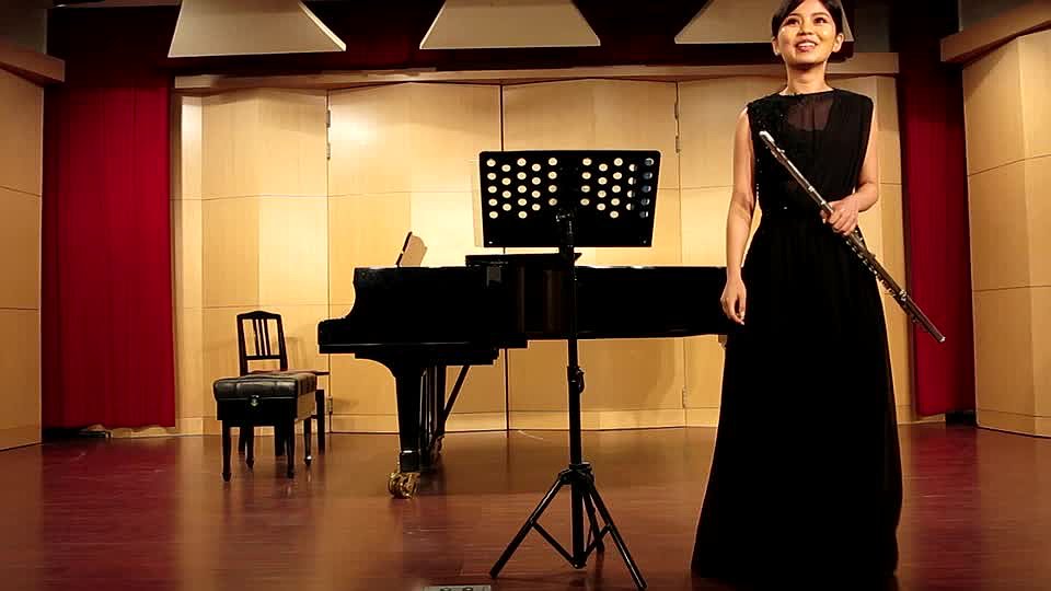 若利維《長笛與弦樂團之協奏曲》樂曲分析與演奏詮釋1的封面圖