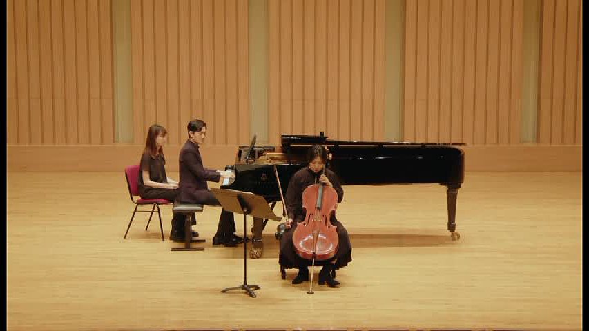 A research of Debussy’s composition materials and musical style based on The Cello Sonata by Claude Debussy /Graduation Recital's Cover