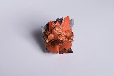潛存的膨脹語彙—葉方瑾當代首飾創作論述-8