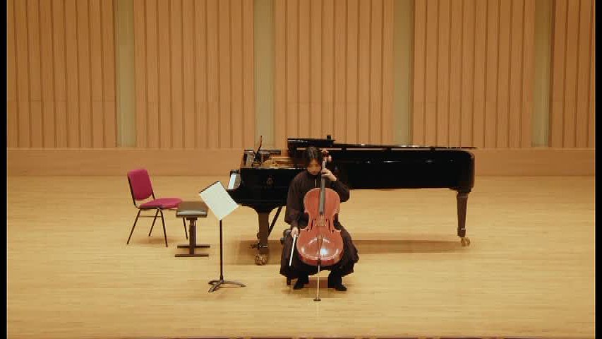 A research of Debussy’s composition materials and musical style based on The Cello Sonata by Claude Debussy /Graduation Recital's Cover