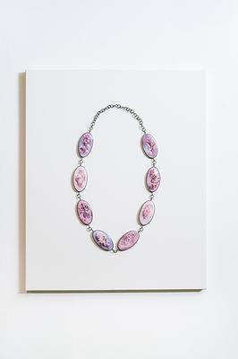 2024_06_Allergy_necklace_enamel_exhibition