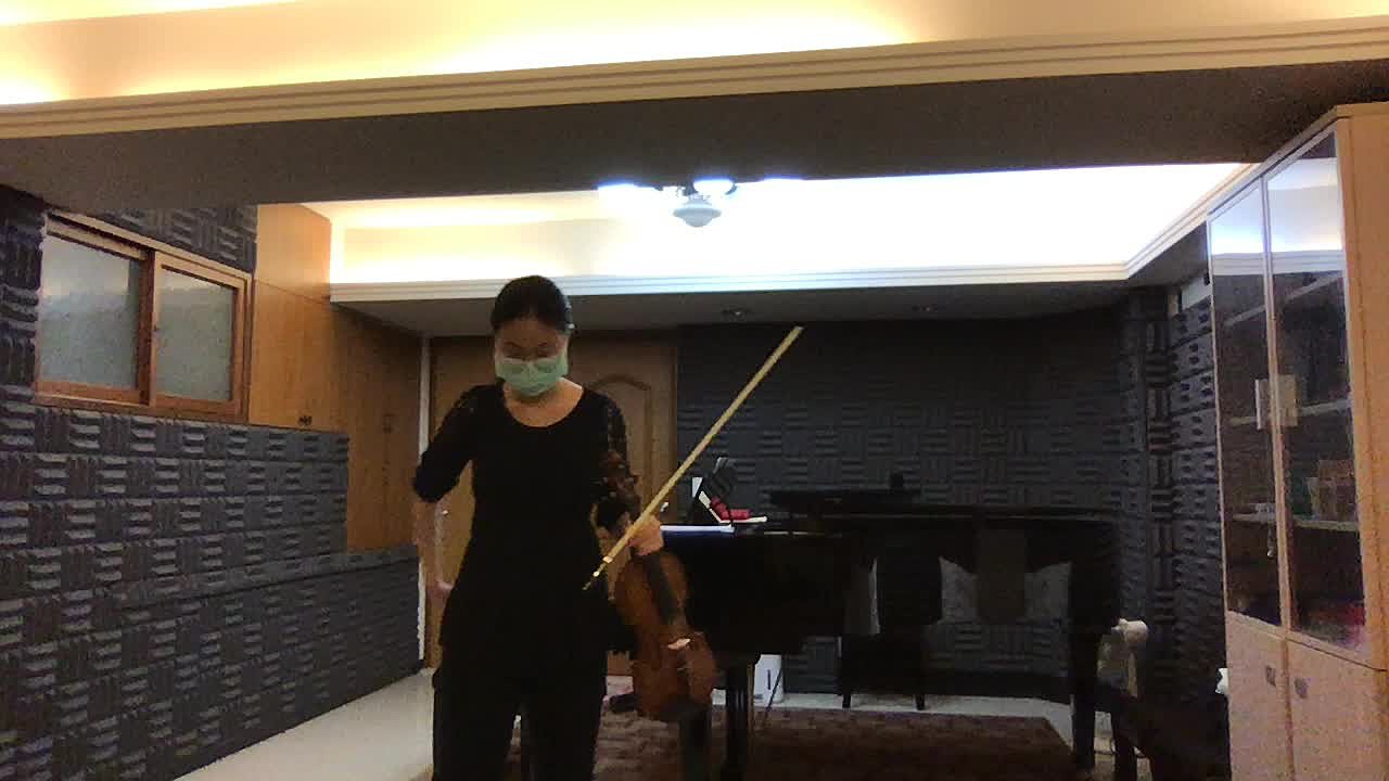 An analysis and the interpretation of the String quartet 《Potter and Clay》 by Taiwanese composer Shih-hsien Hsu.'s Cover