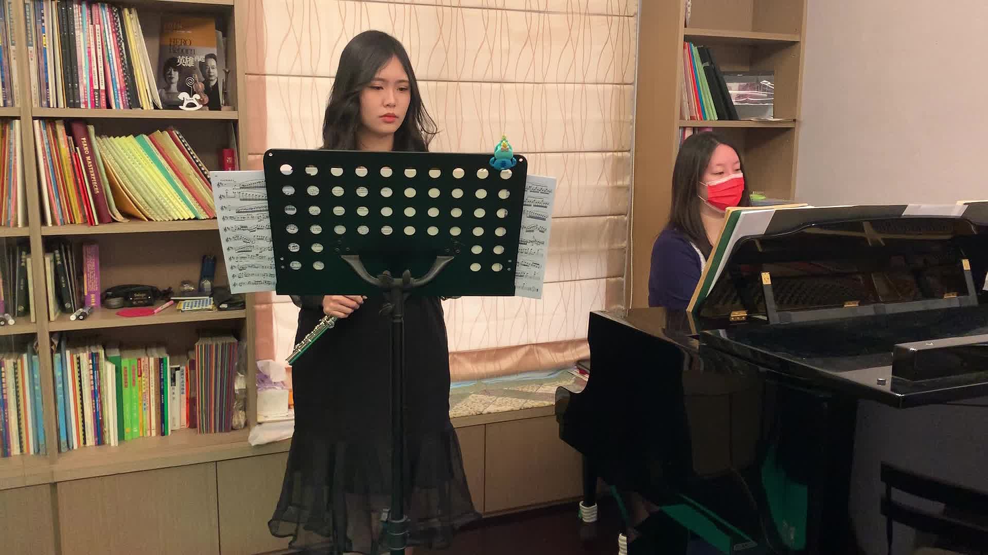 The Analysis and Interpretation of Lowell Liebermann Concerto for Flute and Piano Op.39's Cover