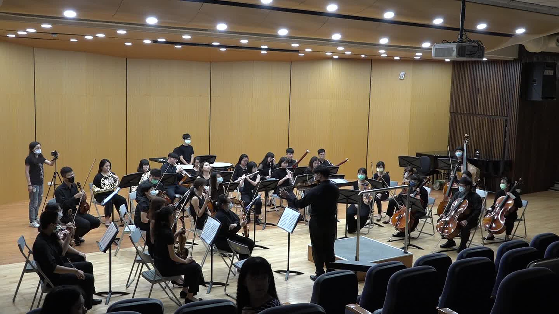 鄭致文 指揮音樂會-1的封面圖