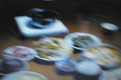 十年後的錯動-新居落成後廳某年的團圓飯 自家一樓餐廳  苗栗卓蘭的封面圖