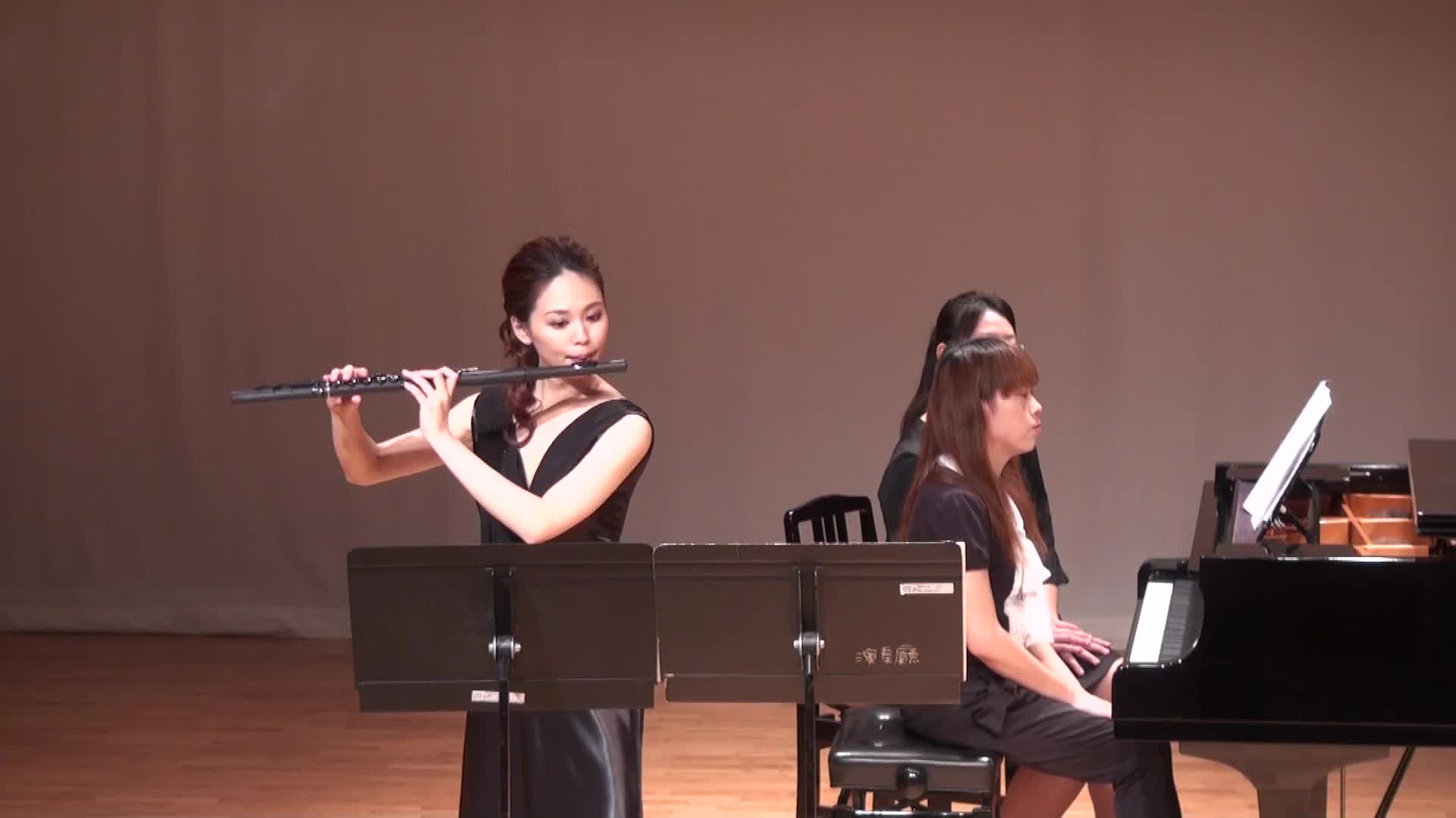 探討「尼爾森【長笛協奏曲】樂段間之衝突與和諧」-4