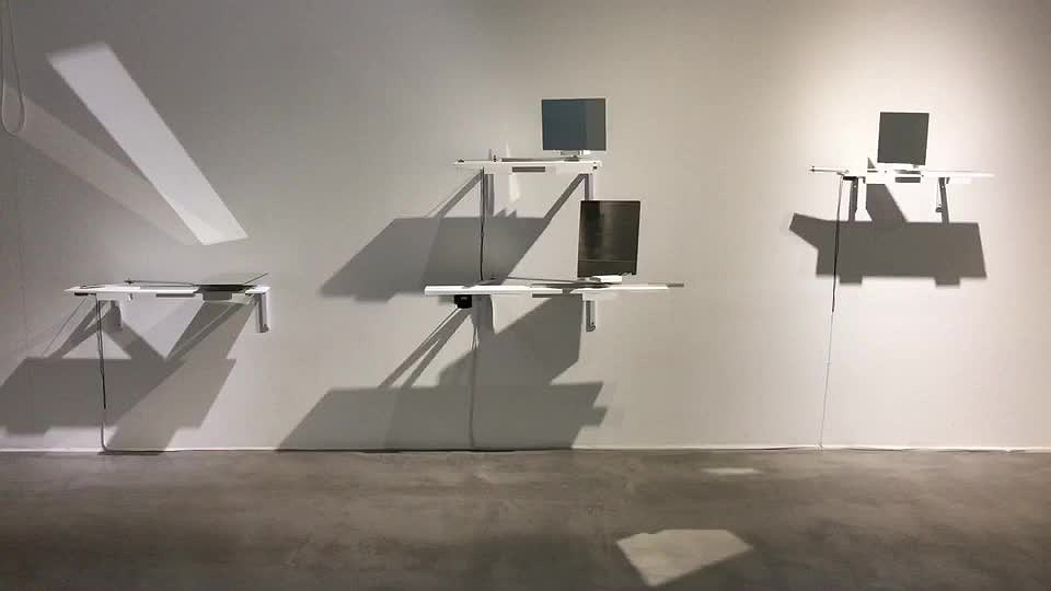 人類動作與工具物的關係 ─── 陳宗亮創作研究, 想照要跟著我動 08