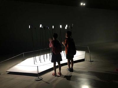 Perception and Inception of Body - The Creation Research of Liu, Hsin -Yi's Cover