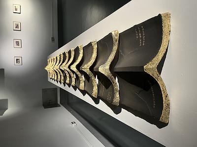 書脊-3