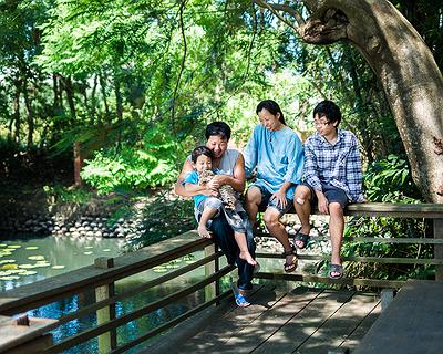 The Farmer in the Future-Group photo-6's Cover