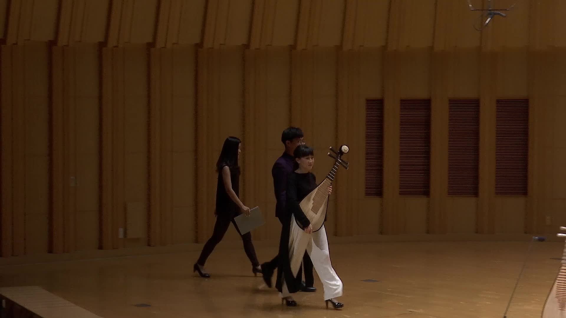 The Musical Analysis and Interpretation of Pipa and Sanxian Duet “Mulen ”'s Cover
