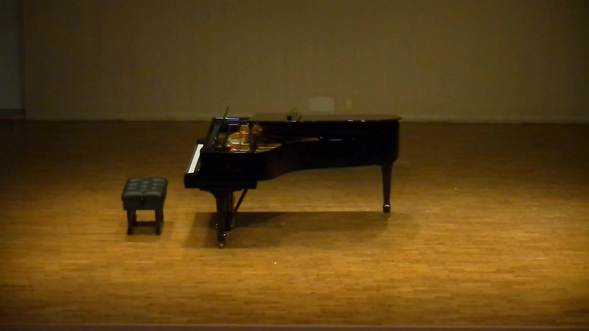 沃恩威廉斯《四首讚美詩》之分析與詮釋的封面圖