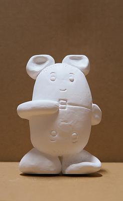 Image Transformation of Dreams - Study of Tai Hsin I’s Creation's Cover