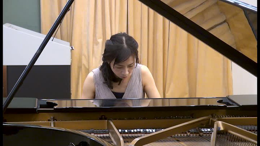 探討海頓《降E大調Hob. XVI: 52鋼琴奏鳴曲》 之寫作手法與演奏詮釋 / 畢業音樂會3