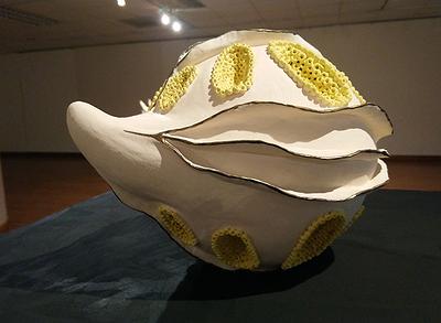 與植物對話 — 魏金蕊陶藝創作論述-《記載生命的軌跡》