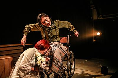 The Emotional Imagination of Color in Set Design-Take Lee Bonnes and Unschuld Set Design for Example's Cover