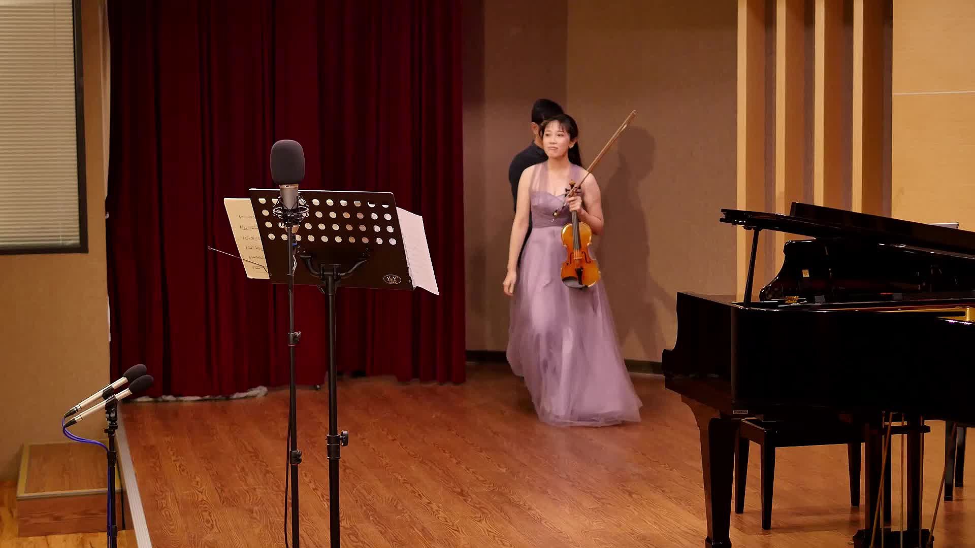 02 L. Foss Three American Pieces for Violin and Piano's Cover