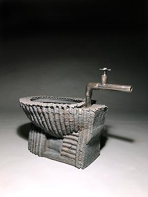 傳統建築元素運用於現代陶藝創作之研究-馬桶3修