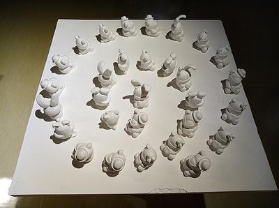 Image Transformation of Dreams - Study of Tai Hsin I’s Creation's Cover