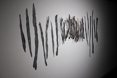 2025_Wearing_the _Skin_exhibtion_venue_room3-5