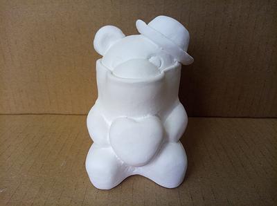 Image Transformation of Dreams - Study of Tai Hsin I’s Creation's Cover