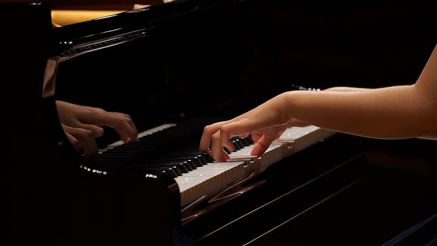 蕭邦《流暢的行板與華麗的大波蘭舞曲，作品二十二》 之分析與詮釋