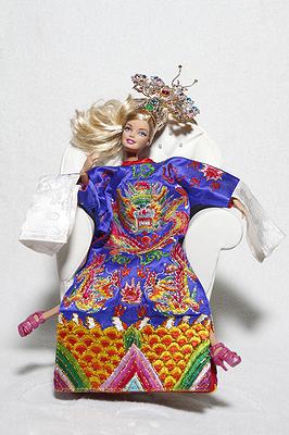 保庇芭比-2的封面圖