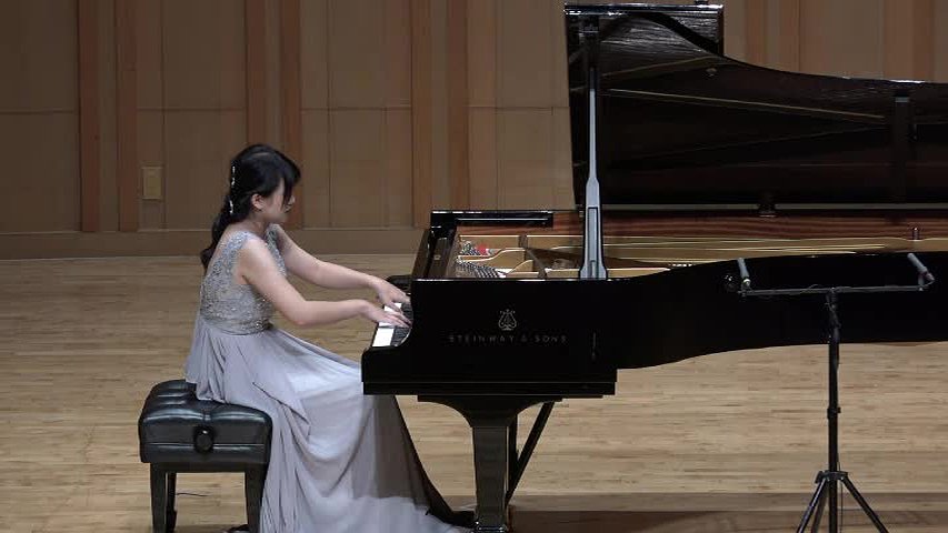An Analysis and Interpretation on R. Schumann’s Piano Sonata in F-sharp minor, Op.11's Cover