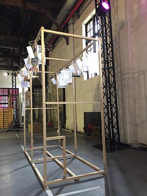 謝宜珮、溫晉豪，〈曬時間〉，2018，複合媒材，依場地而定