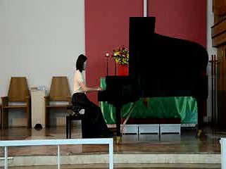 貝多芬《鋼琴奏鳴曲作品二十七之二》之樂曲分析與演奏詮釋的封面圖