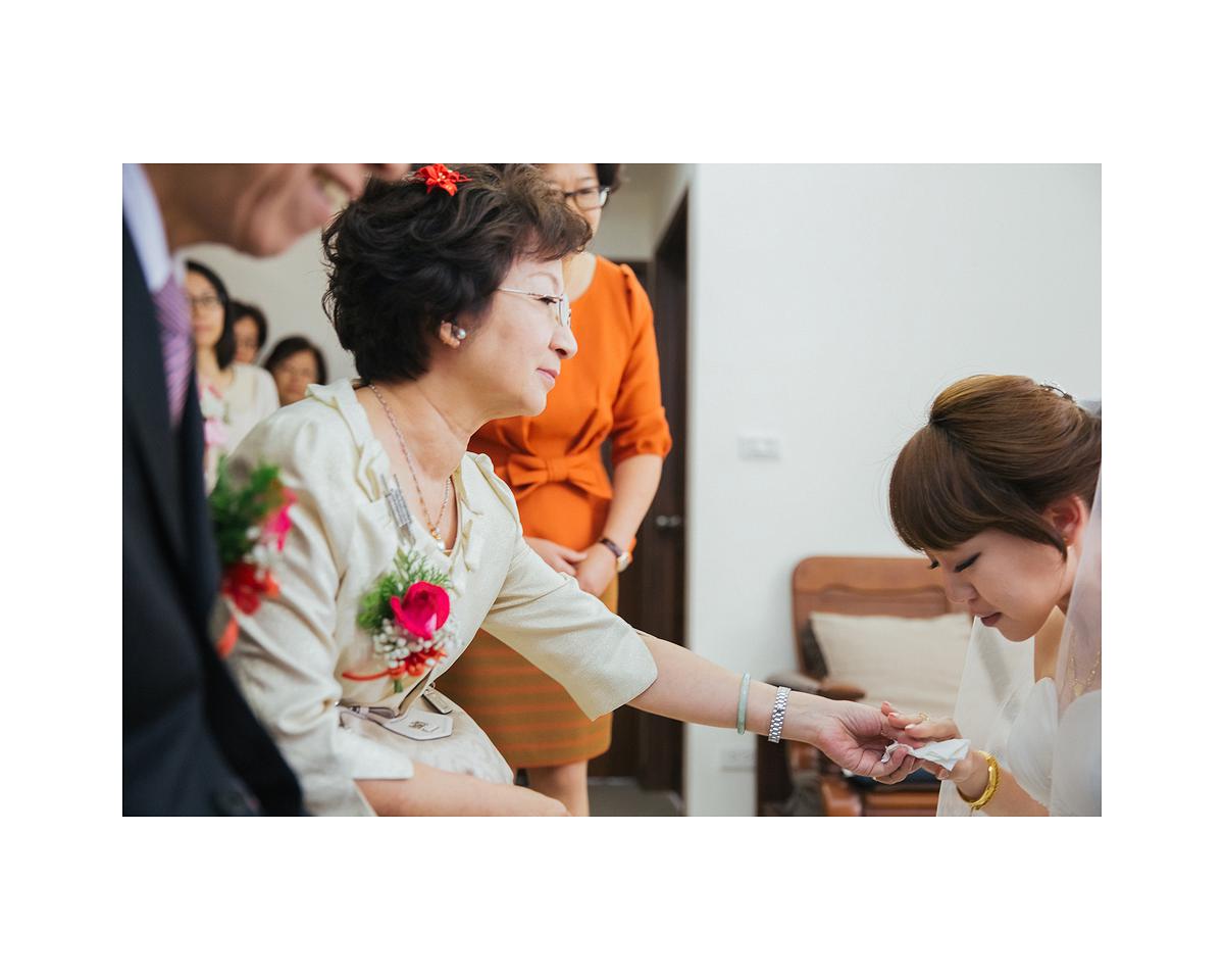 紀實攝影創作－婚禮中父母親情感表達的瞬間-6的封面圖