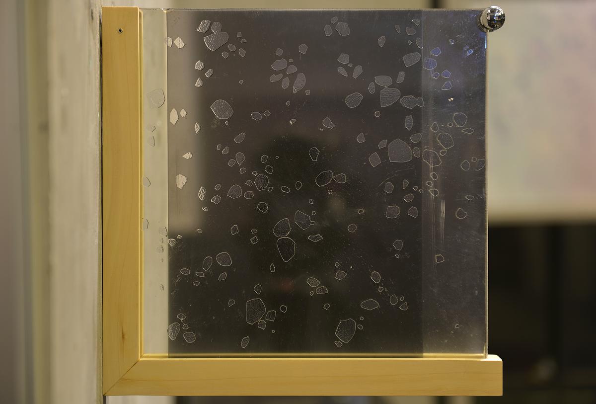 021_2014_隱顯_01的封面圖