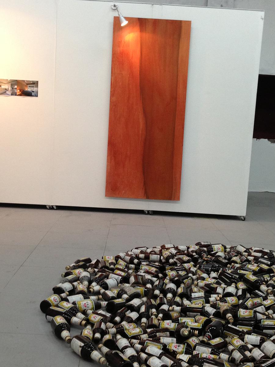 作品8-紅色夾板的封面圖