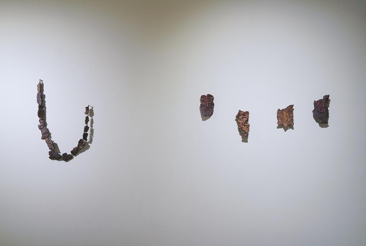 2025_11_Scab_necklace&brooch_bark_exhibition的封面圖