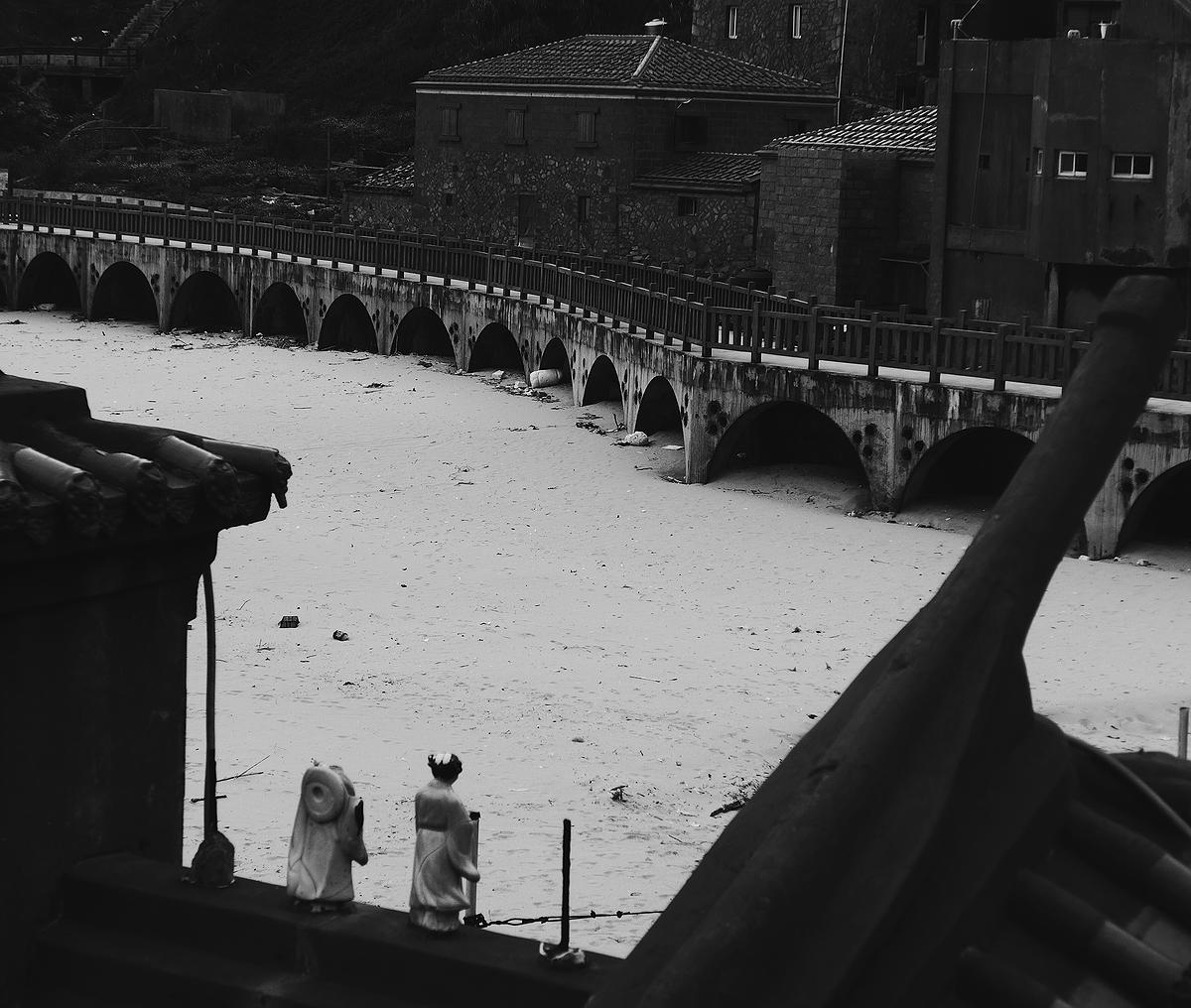 島離-殤-8的封面圖