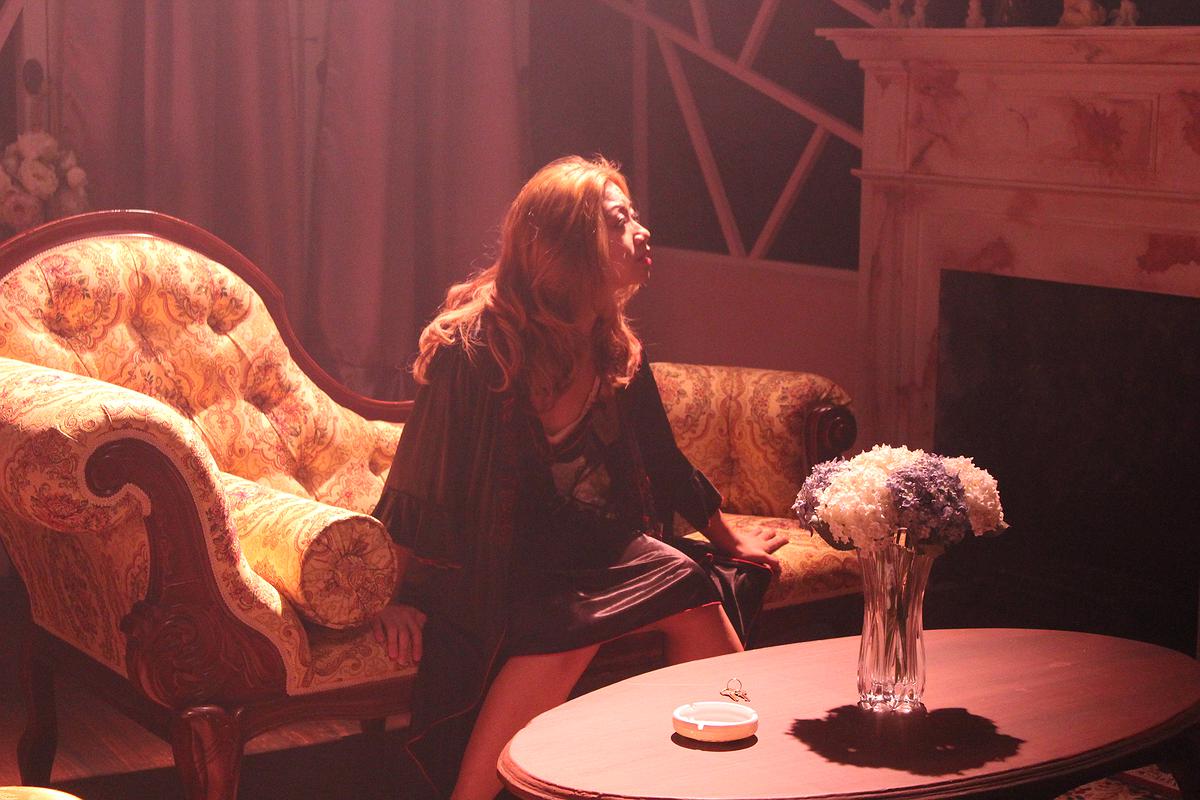 The Emotional Imagination of Color in Set Design-Take Lee Bonnes and Unschuld Set Design for Example's Cover